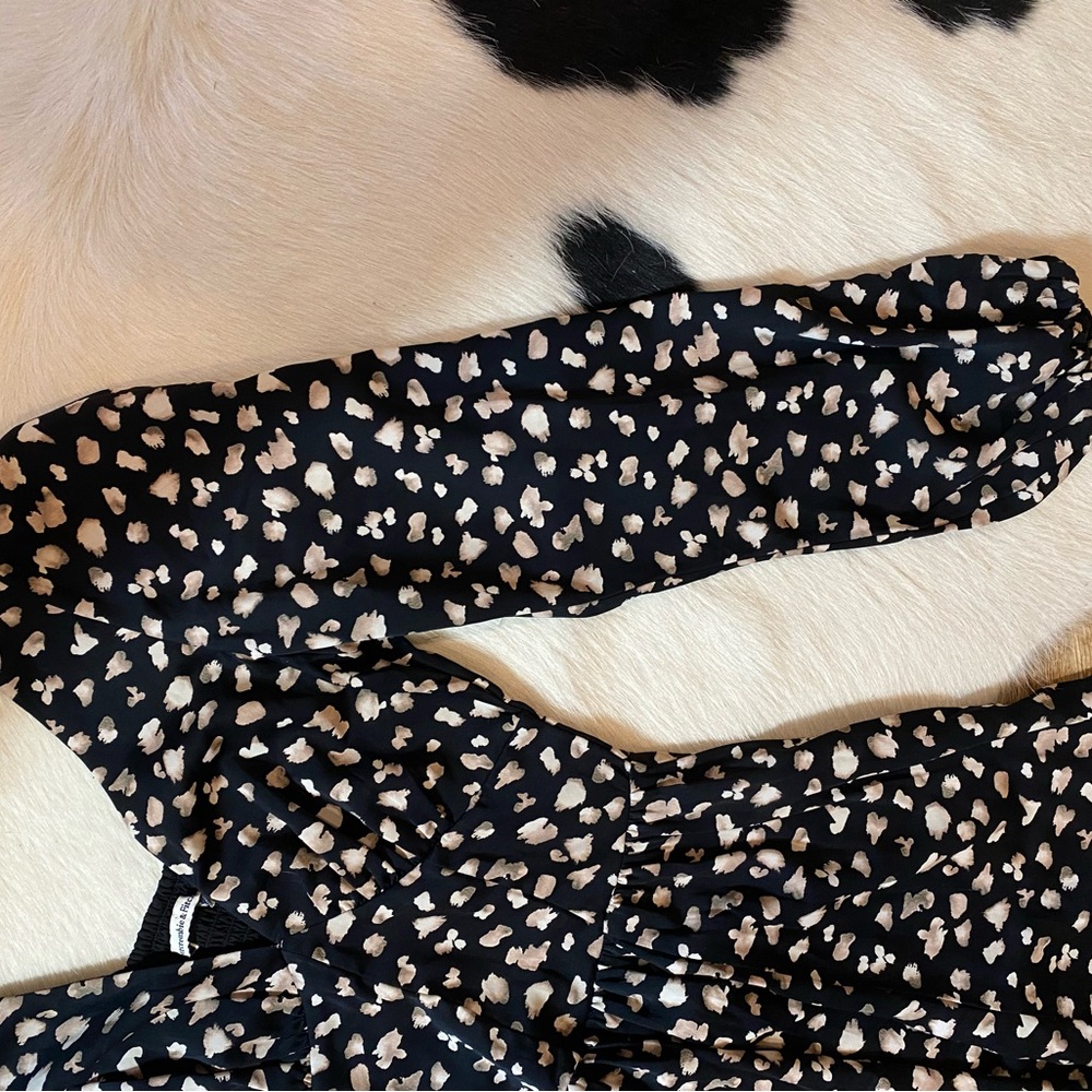 Abercrombie & Fitch mini dress, all-over animal print, V-Neck - Picture 7 of 11